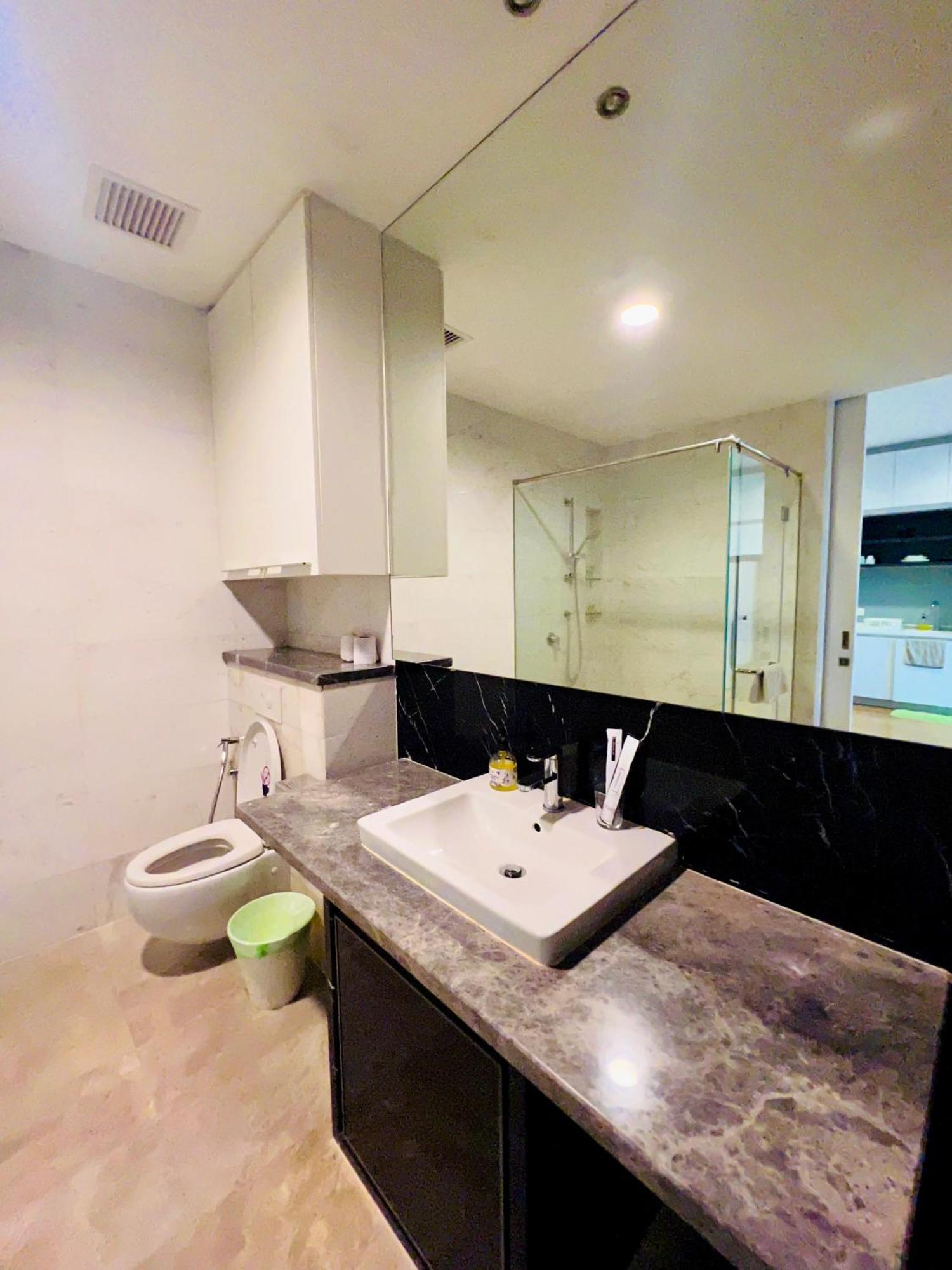 Apartment Platinum Klcc By Luxury